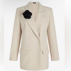 Elegant EXPRESS Cream Double-Breasted Women's Blazer